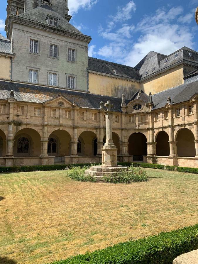 ホテル Chez Michel Et Michele Calan エクステリア 写真